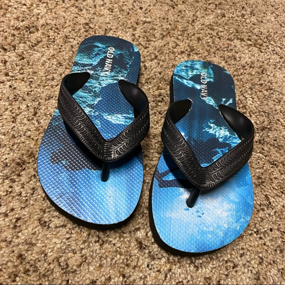 3/$12 Underwater Flip Flops